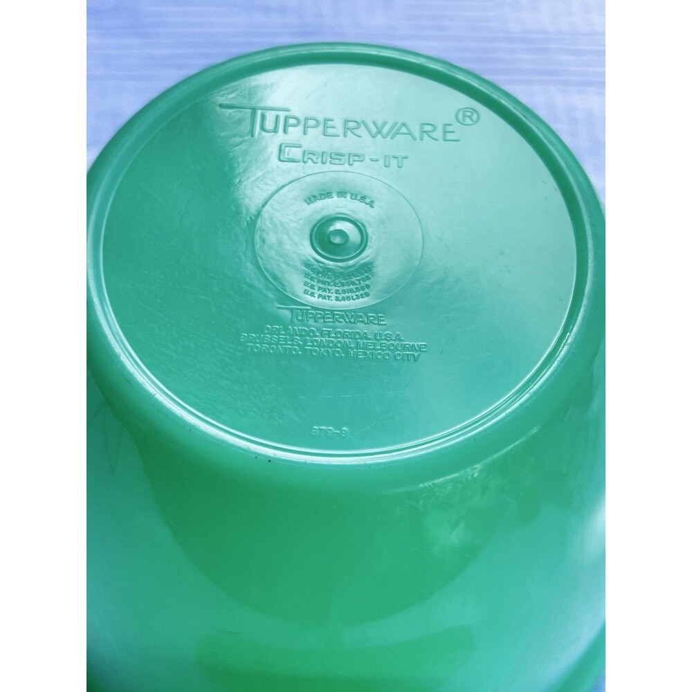 Vintage Tupperware Crisp It Lettuce Keeper #679, Spike #681 Jadite Green, NO LID - Picture 2 of 9